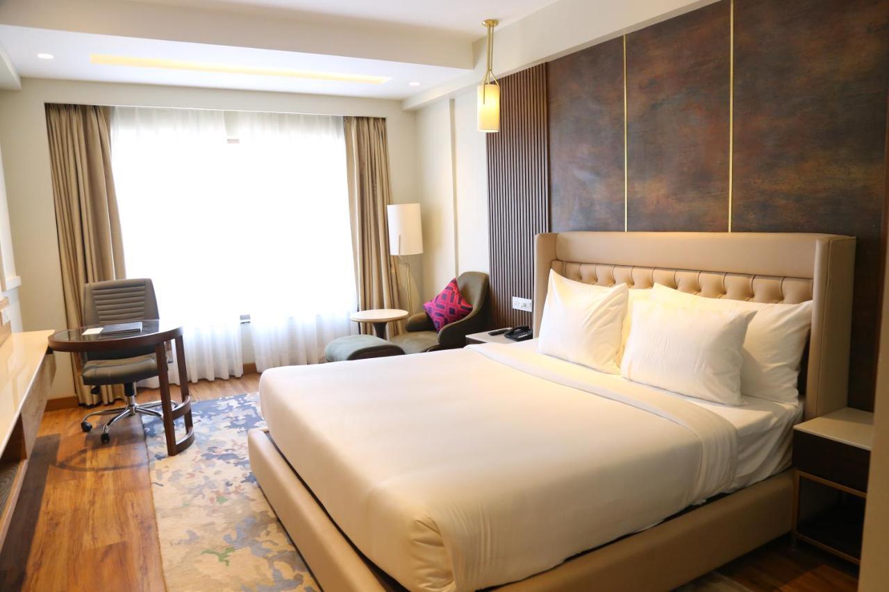 Dreamz Inn & Suites Zirakpur Zewnętrze zdjęcie