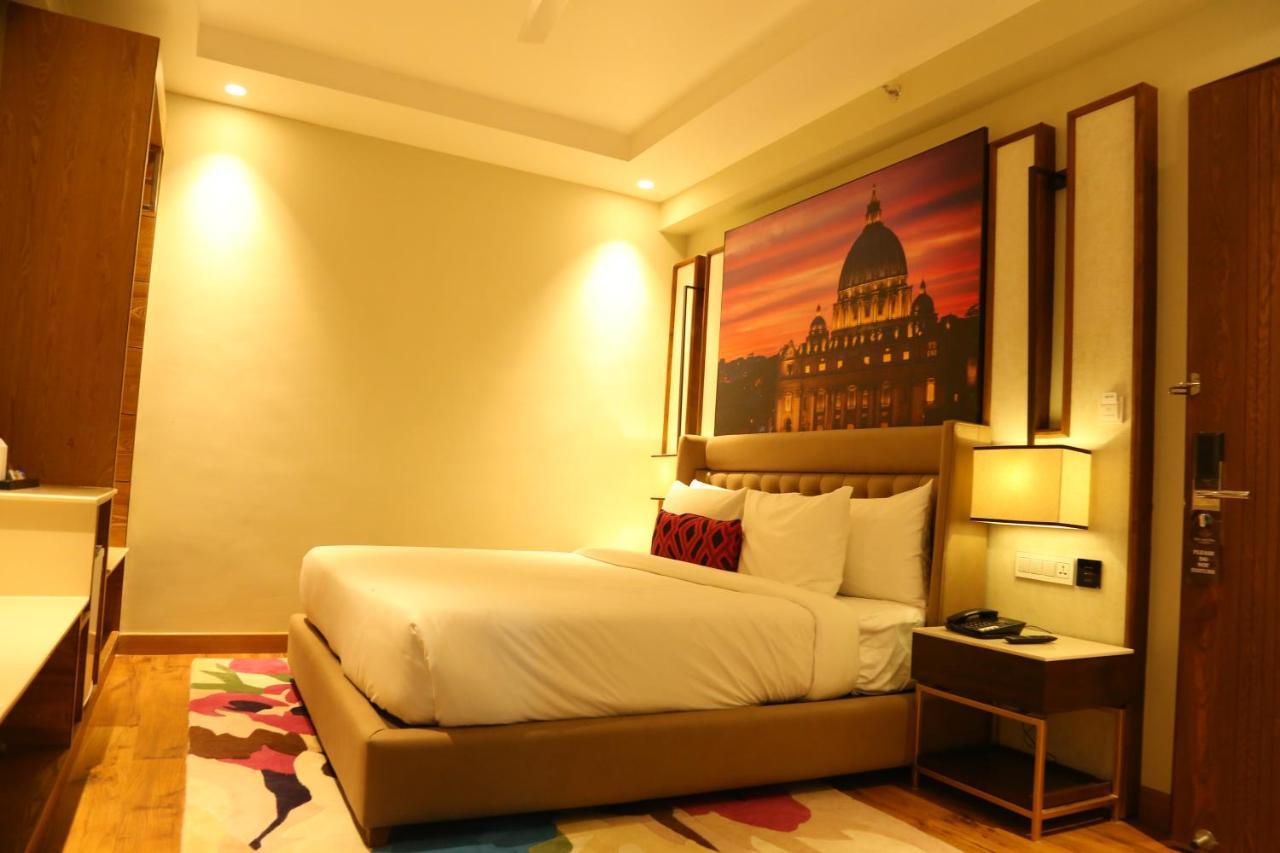 Dreamz Inn & Suites Zirakpur Zewnętrze zdjęcie
