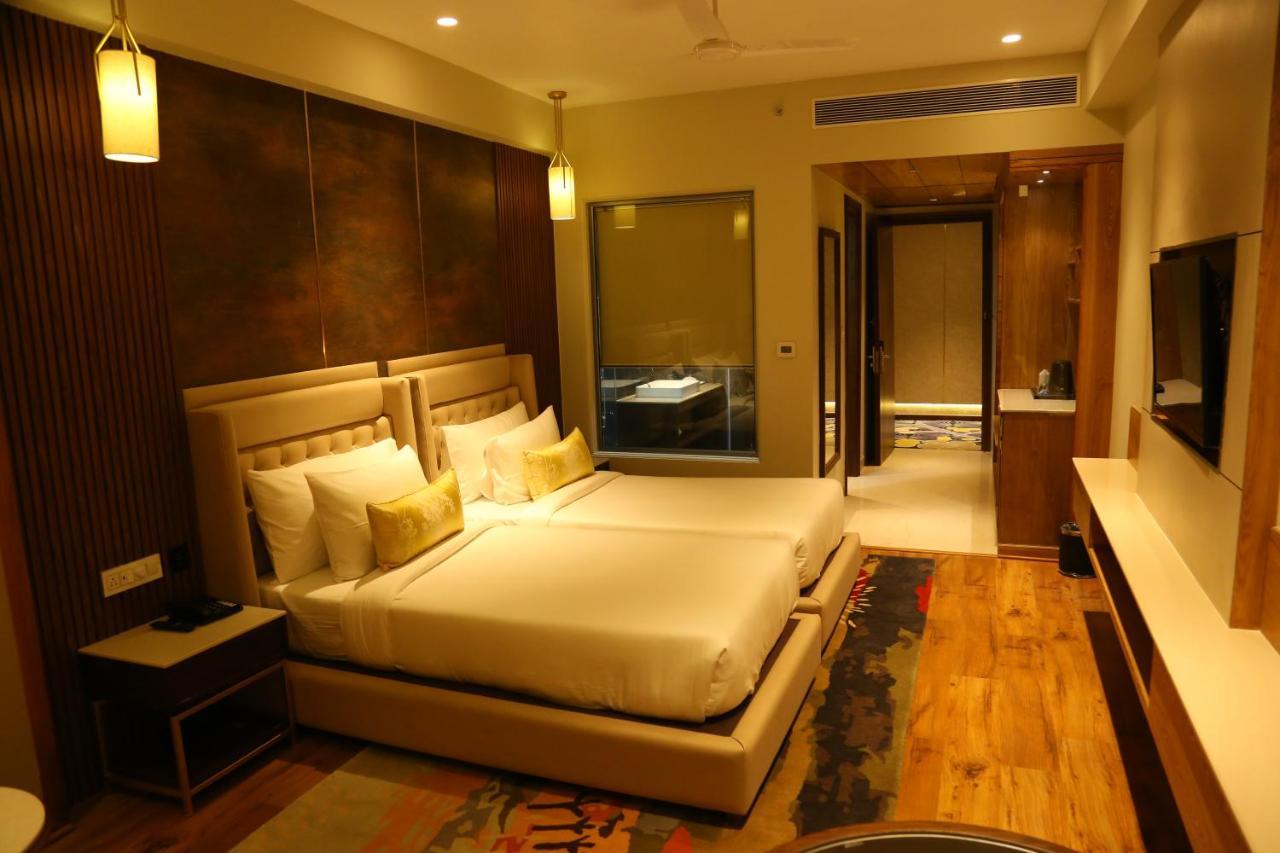 Dreamz Inn & Suites Zirakpur Zewnętrze zdjęcie