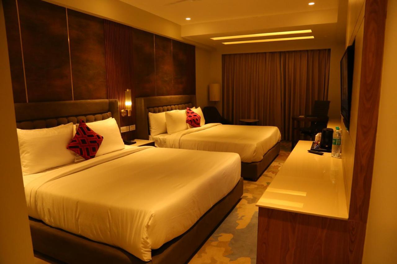Dreamz Inn & Suites Zirakpur Zewnętrze zdjęcie