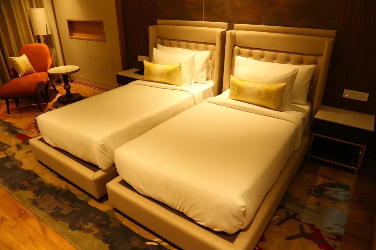 Dreamz Inn & Suites Zirakpur Zewnętrze zdjęcie