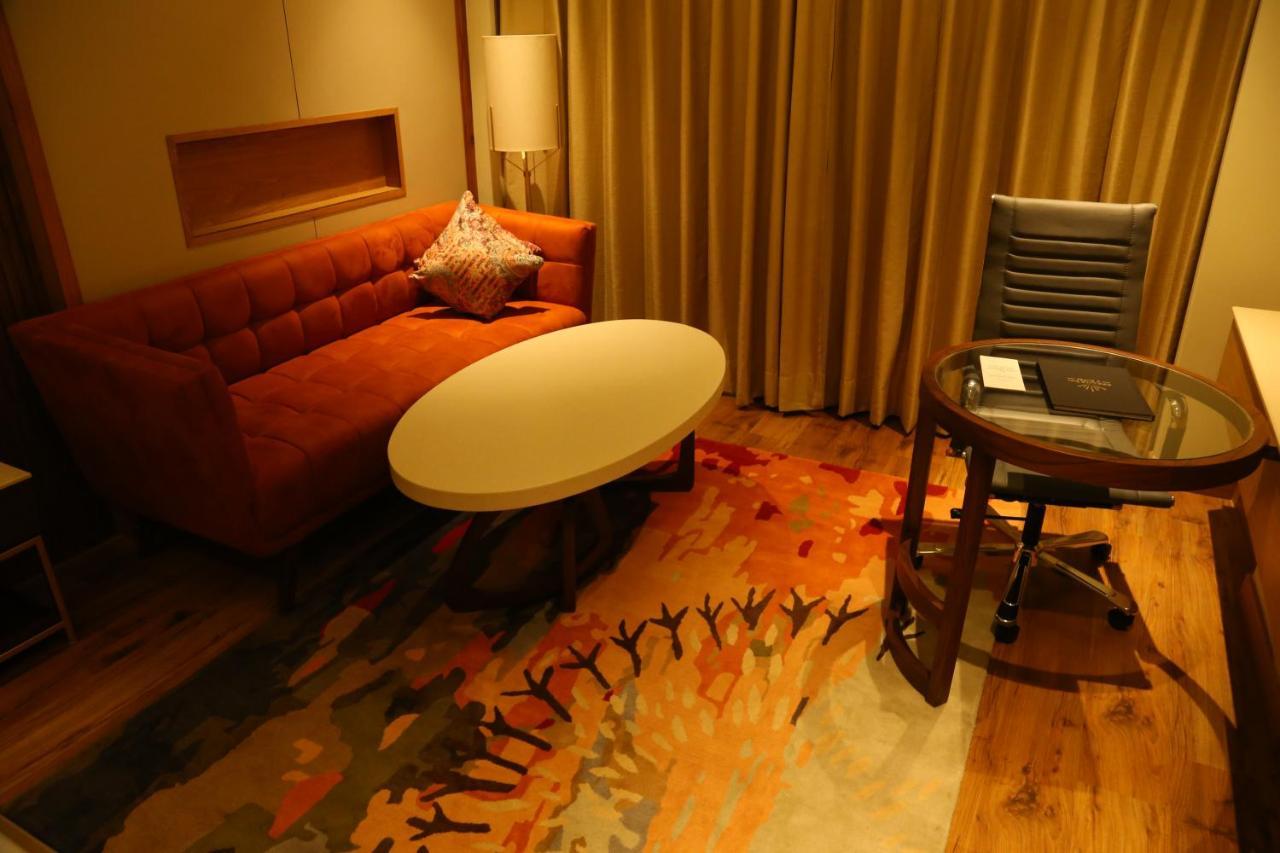 Dreamz Inn & Suites Zirakpur Zewnętrze zdjęcie