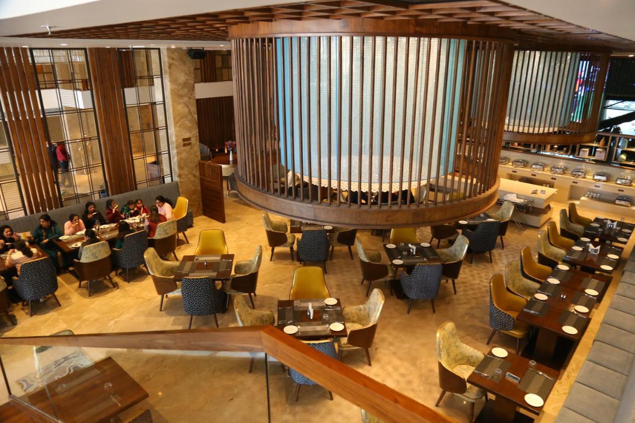 Dreamz Inn & Suites Zirakpur Zewnętrze zdjęcie